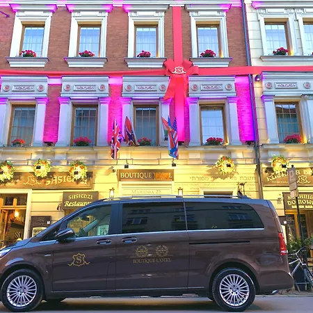 Oberza Aparthotel 4*