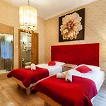 Oberza شقة فندقية 4*
