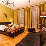 Vicini Dawniej Oberza 4* Cracovia