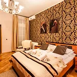 Aparthotel Vicini Dawniej Oberza Cracovia