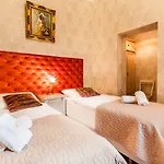 Vicini Dawniej Oberza Aparthotel
