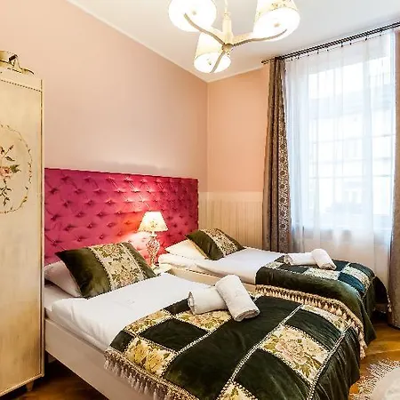 Oberża Aparthotel 3*