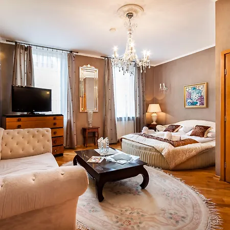 Vicini Dawniej Oberza 公寓式酒店 4*